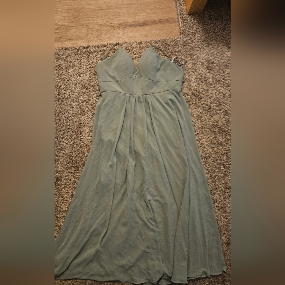 Chic Sage Maxi Dress